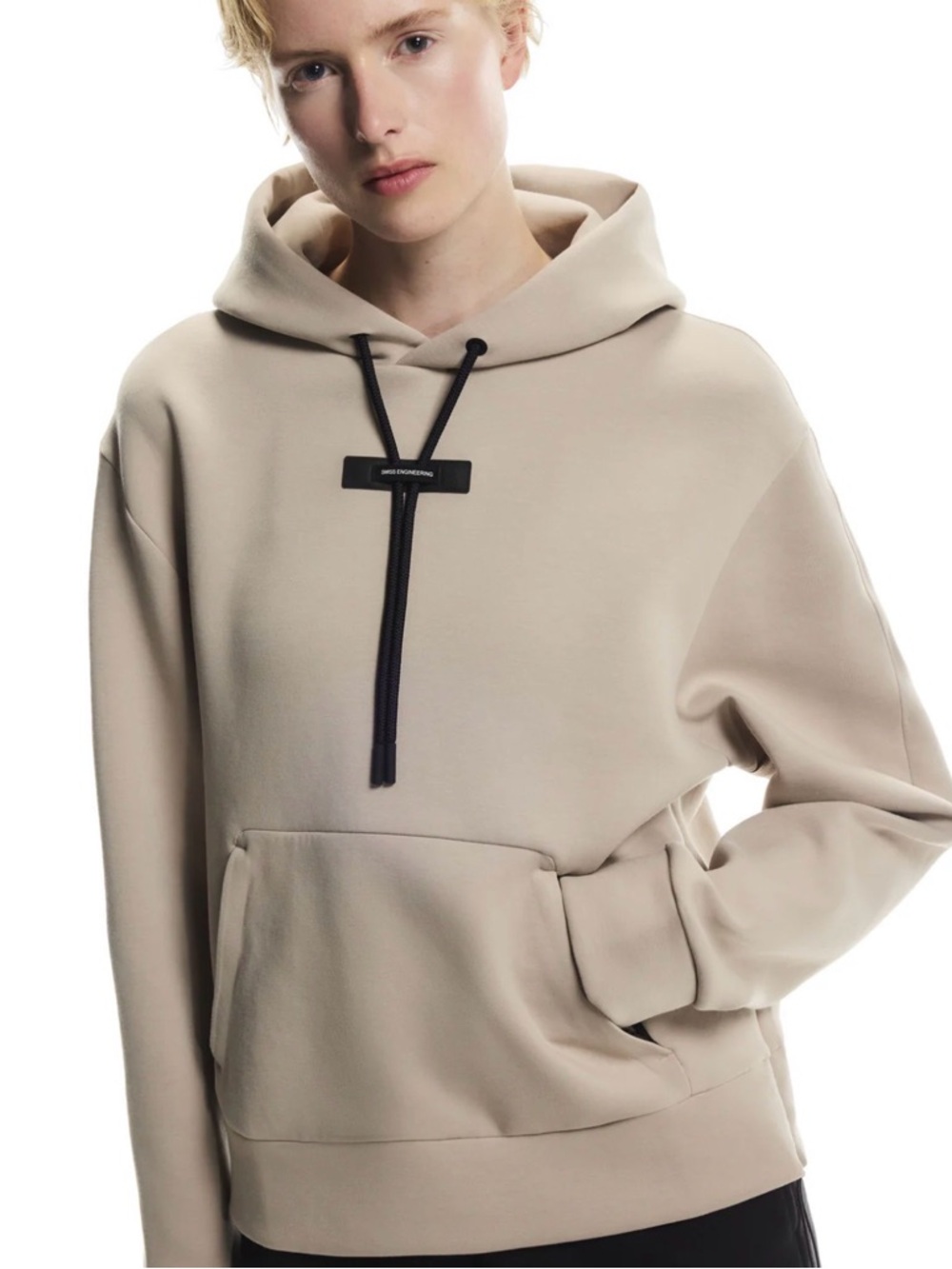 On Focus Desert Tech Hoodie